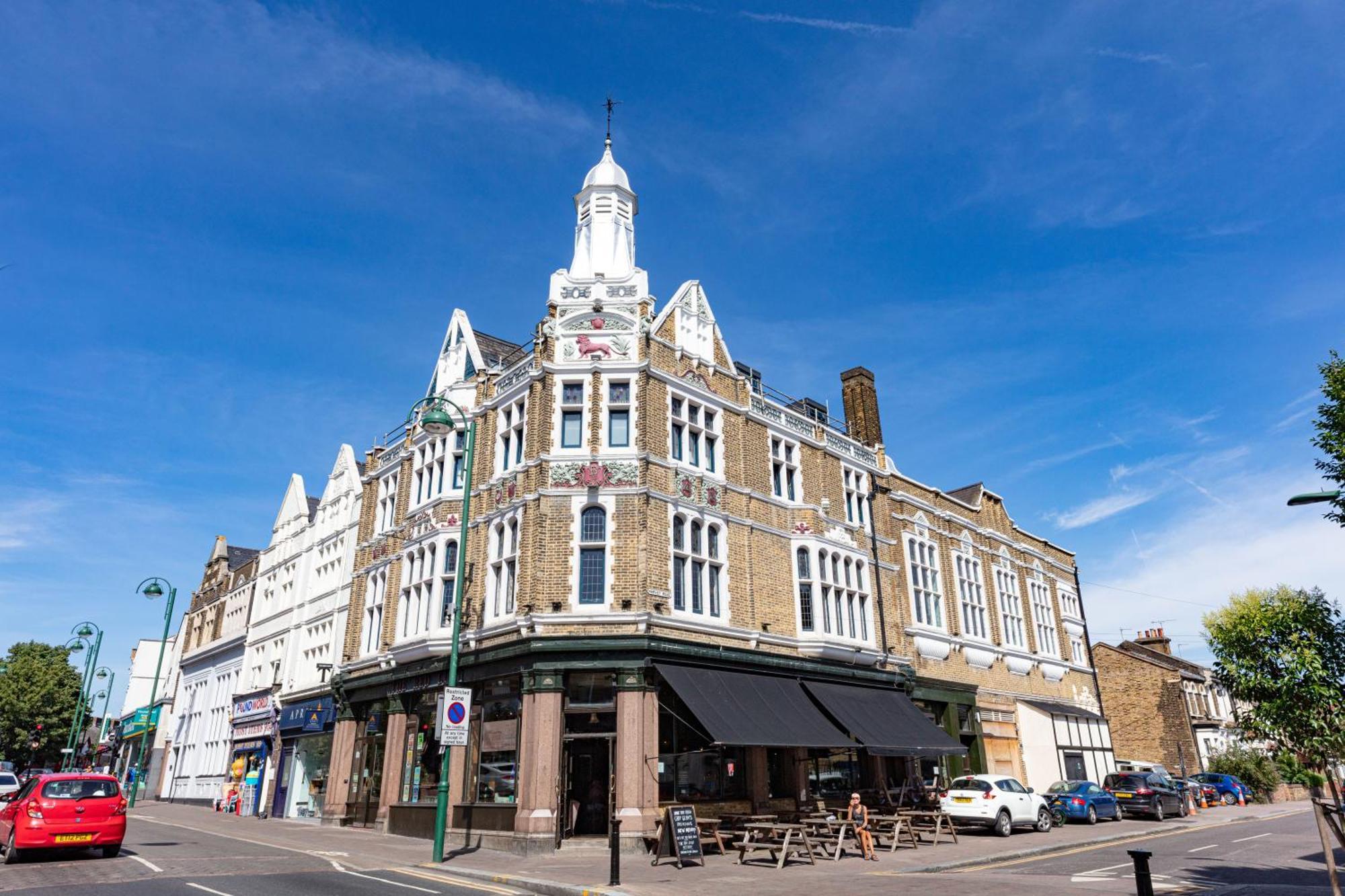 The Red Lion Hotel London Exteriör bild